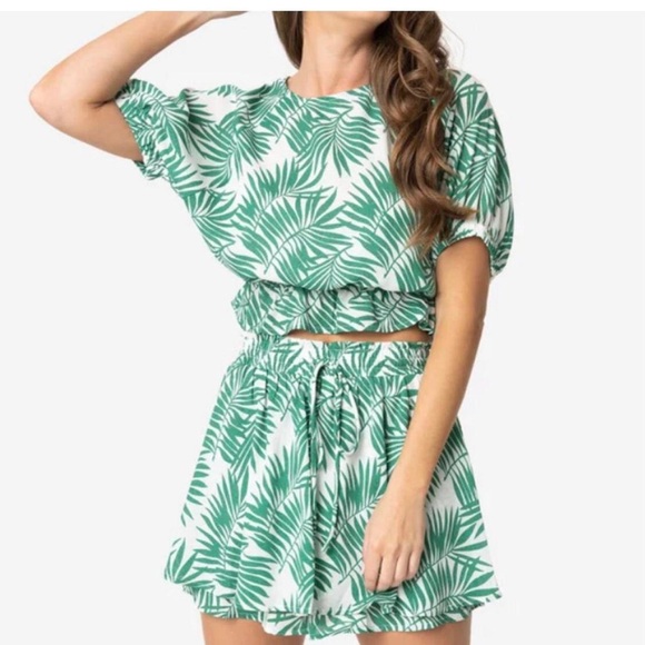 Retro Style Green & White Palm Print Set, Size M from Unique Vintage - Picture 2 of 7
